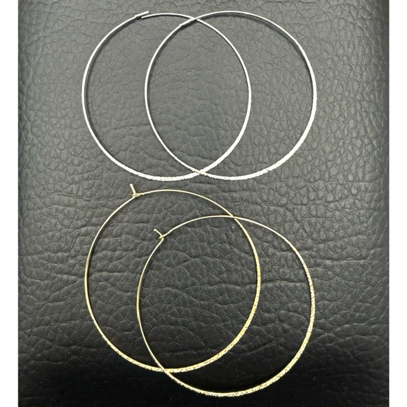 Hoop Earrings 2 Pair Large Textured Lightweight Gold Tone and Silver Tone Sets - Picture 3 of 6